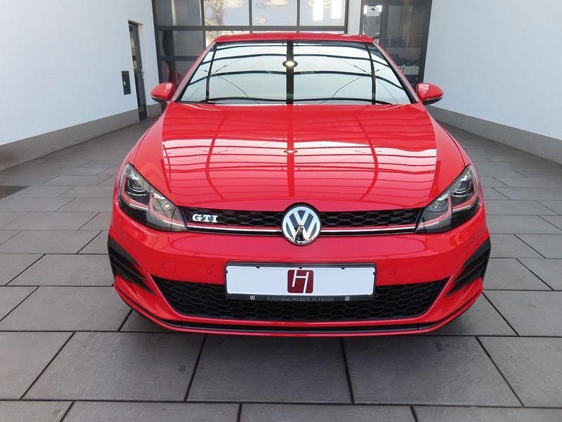 Gebraucht VW Golf VII GTI 230 PS (169 kW) 2017 Rot Limousine