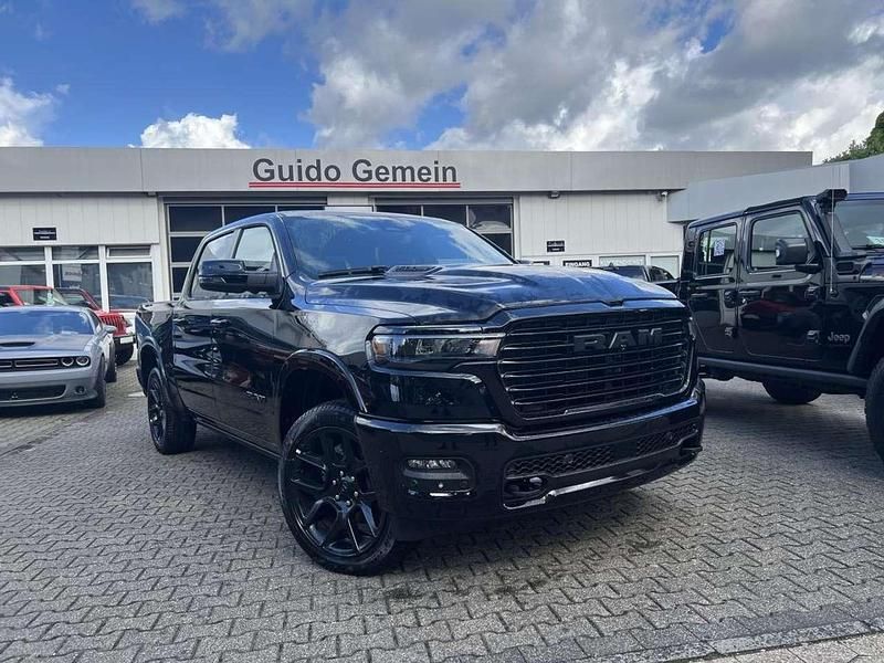 Schwarz (diamond black metallic) Neu 2025 Dodge Ram Abholung | 86.800 € - Bild 1/4