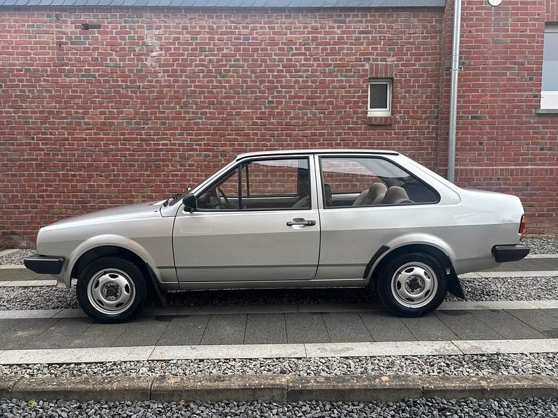 Gebraucht VW Derby 50 PS (36 kW) 1982 Silber Limousine