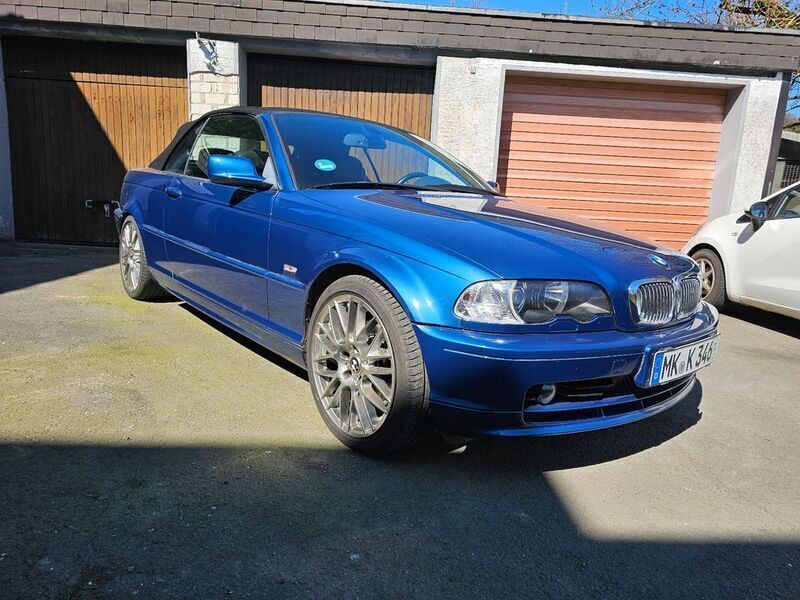 Gebraucht BMW 323 Cabriolet 170 PS (125 kW) 2000 Blau Cabrio