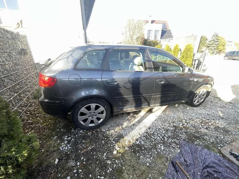 Occasion Audi A3 Ambiente 125 ch (91 kW) 2007 Gris Citadine