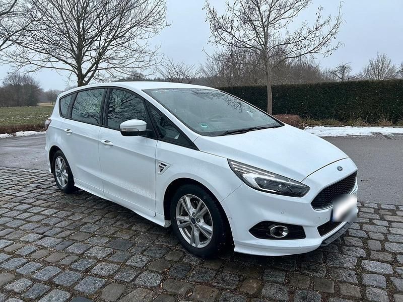 Gebraucht Ford S-MAX ST-Line 160 PS (117 kW) 2018 Weiß Van / Kleinbus
