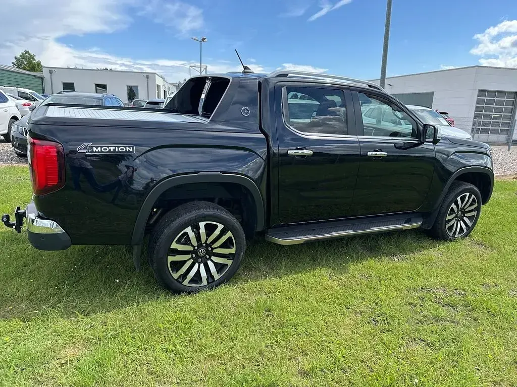 Gebraucht VW Amarok Aventura 241 PS (177 kW) 2024 Schwarz Pickup