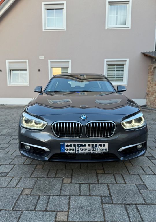 Grau Gebraucht 2016 BMW 118 Urban Line Kleinwagen | 11.000 € (Etwas zu teuer) - Bild 1/4