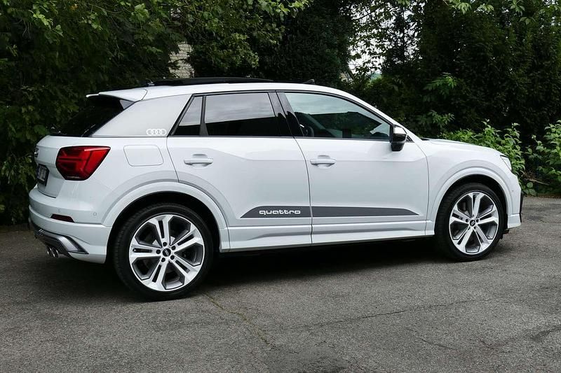 Gebraucht Audi SQ2 300 PS (220 kW) 2019 Weiß SUV