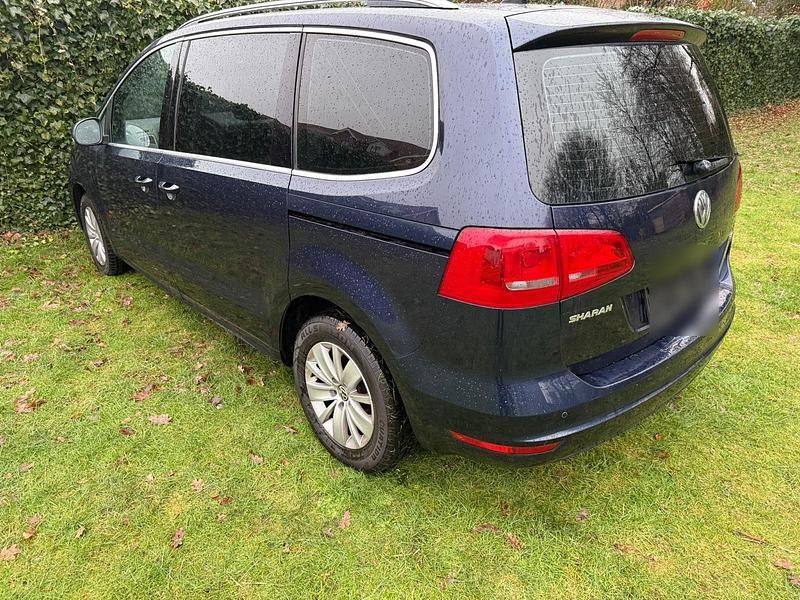 Gebraucht VW Sharan 140 PS (102 kW) 2011 Blau Van / Kleinbus