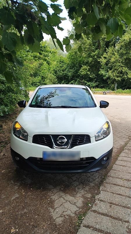 Gebraucht Nissan Qashqai 2012 Weiß SUV