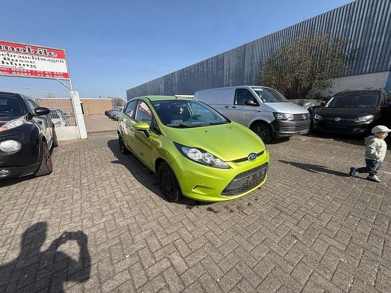 Gebraucht Ford Fiesta Trend 90 PS (66 kW) 2009 Blau Kleinwagen