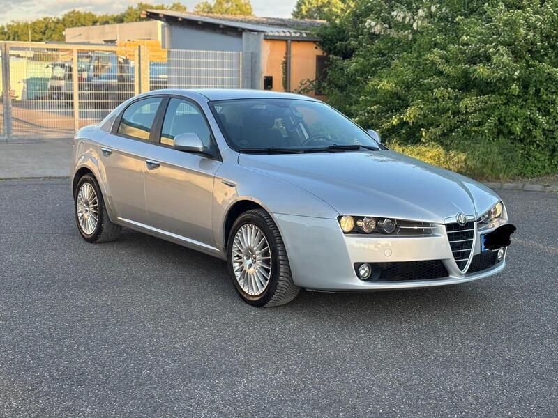 Silber Gebraucht 2005 Alfa Romeo 159 Limousine | 1.200 € (Superpreis) - Bild 1/4
