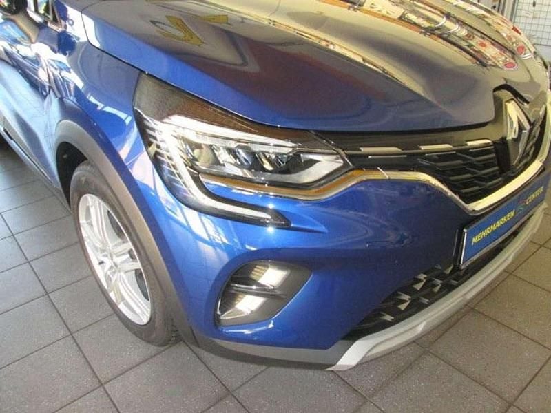 Gebraucht Renault Captur Intens 91 PS (66 kW) 2022 Blue rqh + black gne SUV
