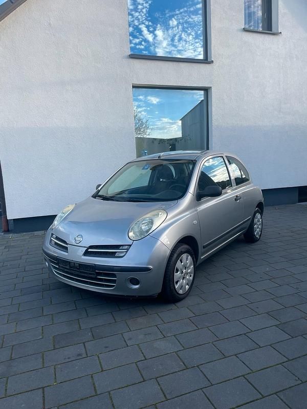 Silber Gebraucht 2005 Nissan Micra Kleinwagen | 1.899 € (Fairer Preis) - Bild 1/4