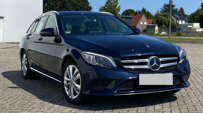 Blau Gebraucht 2019 Mercedes C200 Kombi | 22.999 € (Fairer Preis) - Bild 1/4