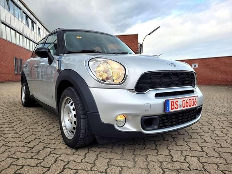Gebraucht Mini Cooper S Countryman 184 PS (135 kW) 2011 Silber SUV