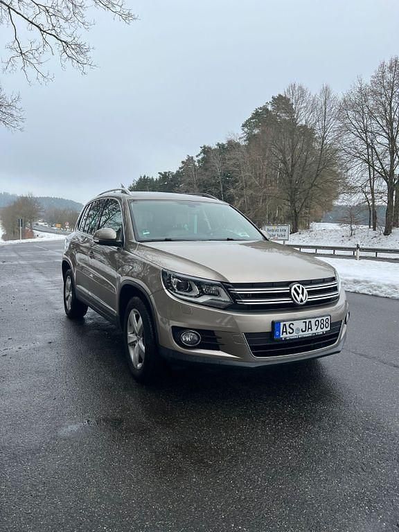 Beige Gebraucht 2012 VW Tiguan Sportline SUV | 10.400 € (Fairer Preis) - Bild 1/4