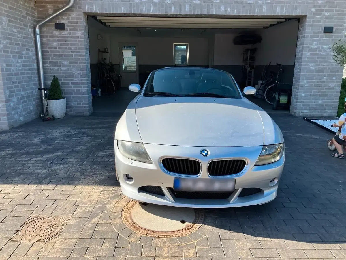 Gebraucht BMW Z4 192 PS (141 kW) 2003 Silber Cabrio