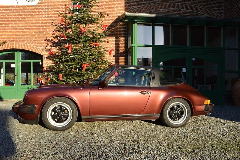 Gebraucht Porsche 911 207 PS (152 kW) 1984 Rot Cabrio