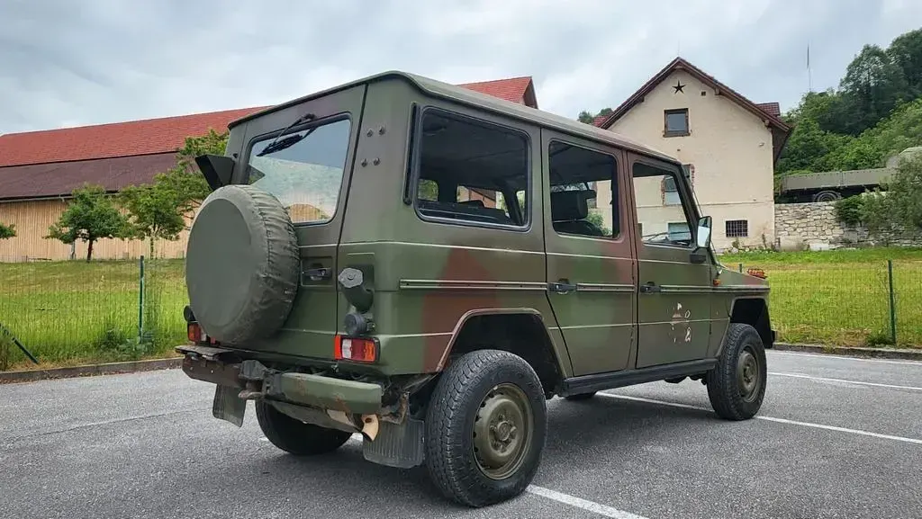 Gebraucht Mercedes G230 126 PS (92 kW) 1994 Grün SUV