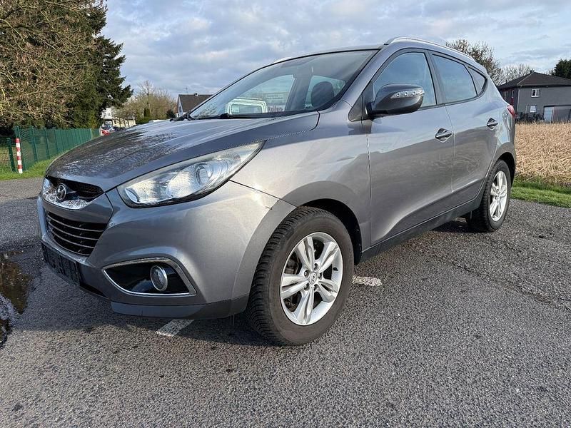 Gebraucht Hyundai ix35 Edition 116 PS (85 kW) 2013 Grau SUV