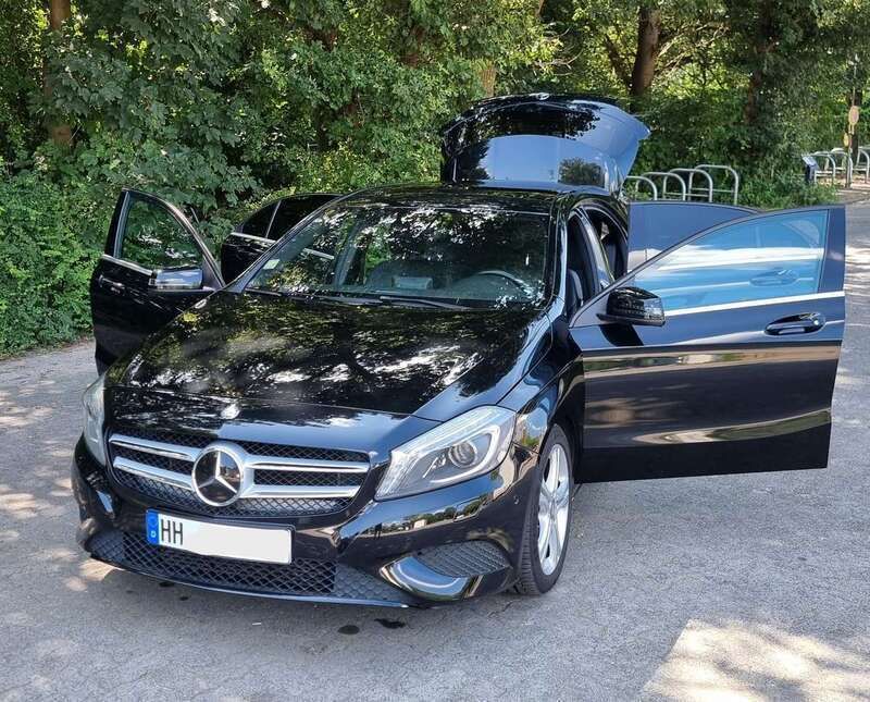 Schwarz Gebraucht 2015 Mercedes A220 Urban Limousine | 17.000 € (Fairer Preis) - Bild 1/4
