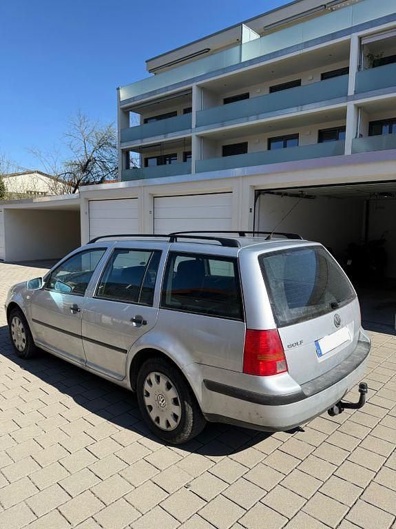 Gebraucht VW Golf IV 101 PS (74 kW) 2002 Silber Kombi