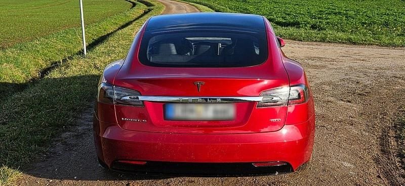 Gebraucht Tesla Model S 314 kW (428 PS) 2017 Rot Kleinwagen