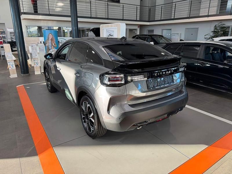 Neu Citroën C4 136 PS (100 kW) 2025 Grau Limousine