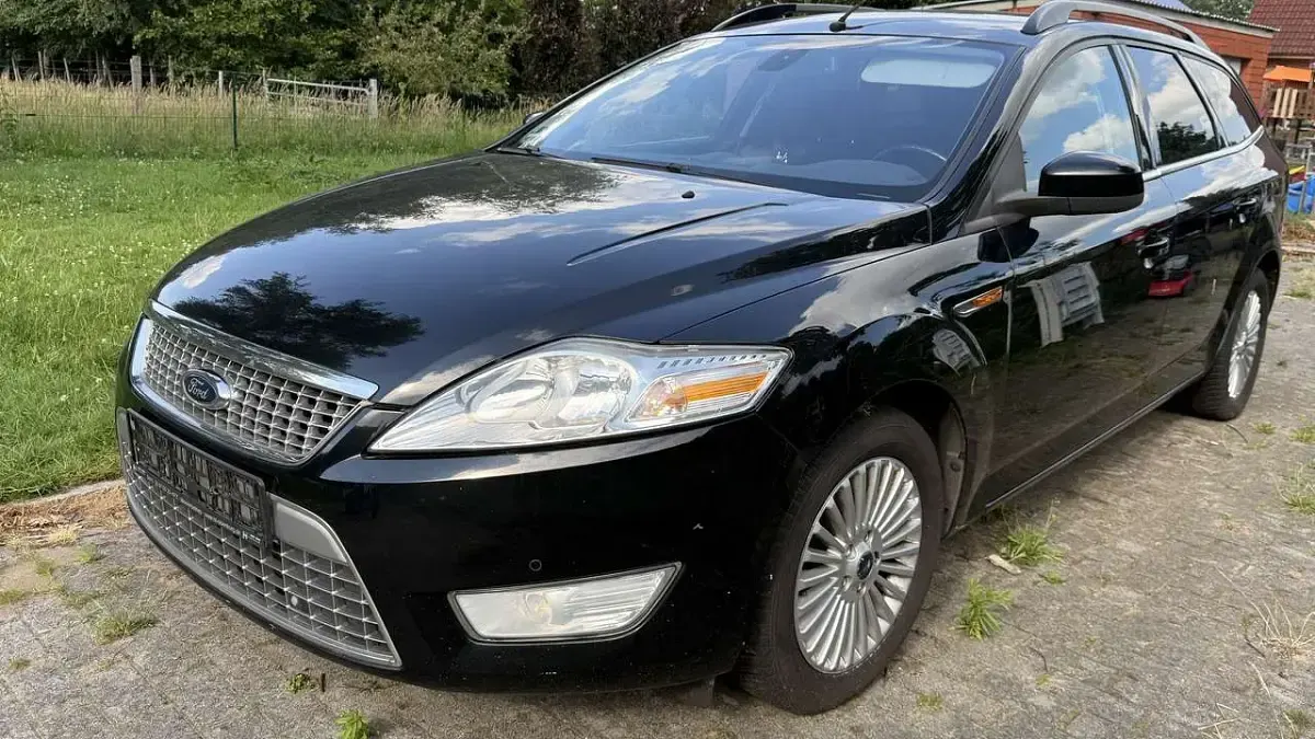 Gebraucht Ford Mondeo Titanium 140 PS (102 kW) 2008 Schwarz Kombi