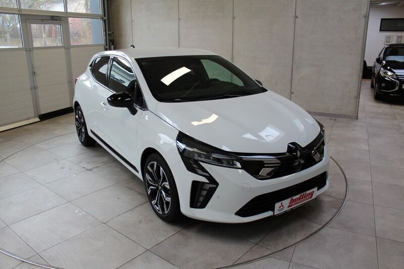 Ny Mitsubishi Colt Select 91 HK (66 kW) 2025 Vit Sedan
