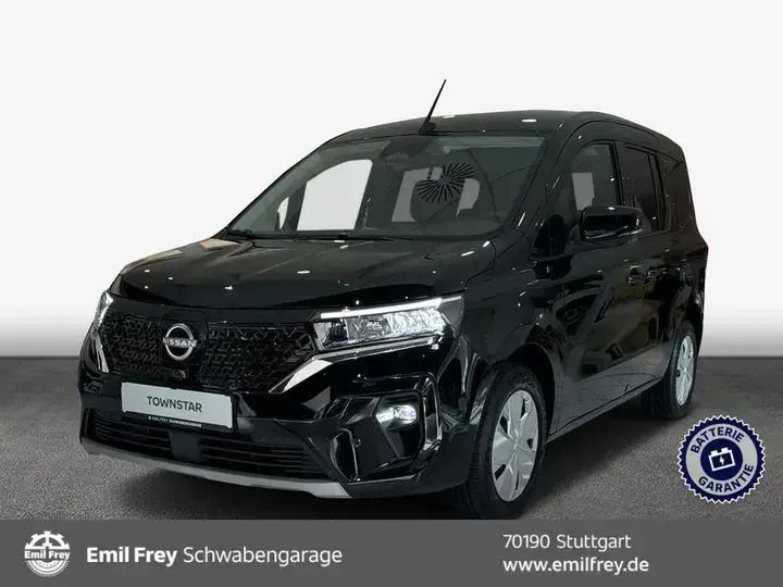 Black metallic Neu 2024 Nissan Townstar N-Connecta Van / Kleinbus | 25.990 € - Bild 1/3