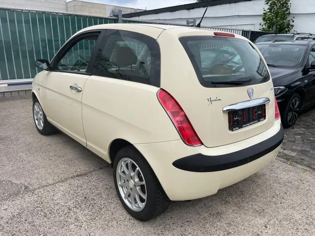 Gebraucht Lancia Ypsilon 69 PS (50 kW) 2005 Beige Kleinwagen