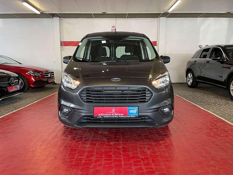Gebraucht Ford Transit Trend 101 PS (74 kW) 2020 Magneticgrau (metallic) Van / Kleinbus