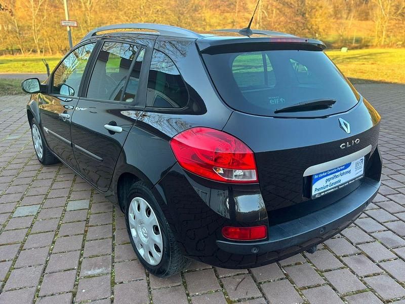 Gebraucht Renault Clio II Luxe 111 PS (81 kW) 2011 Schwarz Limousine