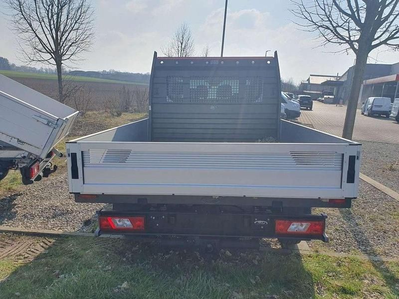 Neu Ford Transit Trend 131 PS (96 kW) 2025 Moondust silber metallic Van