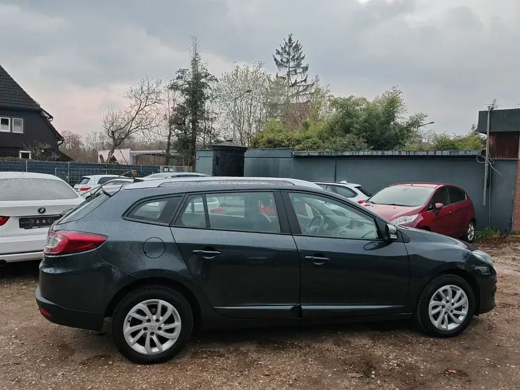 Gebraucht Renault Mégane Initiale Paris 110 PS (80 kW) 2014 Grau Limousine