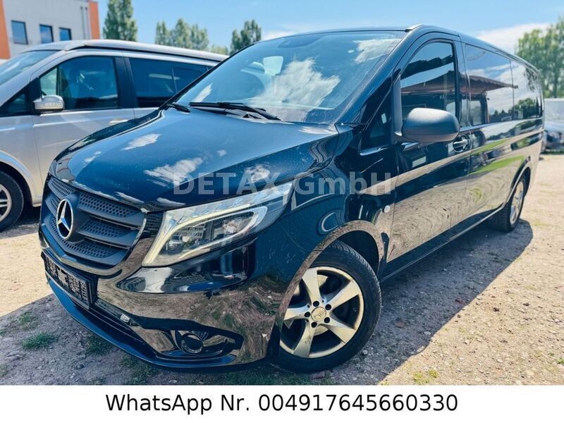 Schwarz Gebraucht 2018 Mercedes Vito Van / Kleinbus | 15.949 € - Bild 1/4