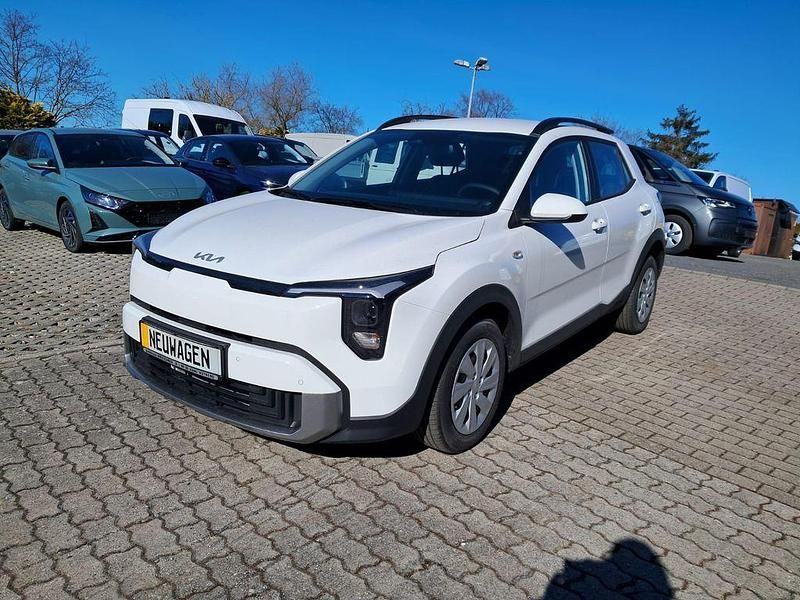 Neu Kia Stonic Silver 101 PS (74 kW) 2026 Weiß SUV