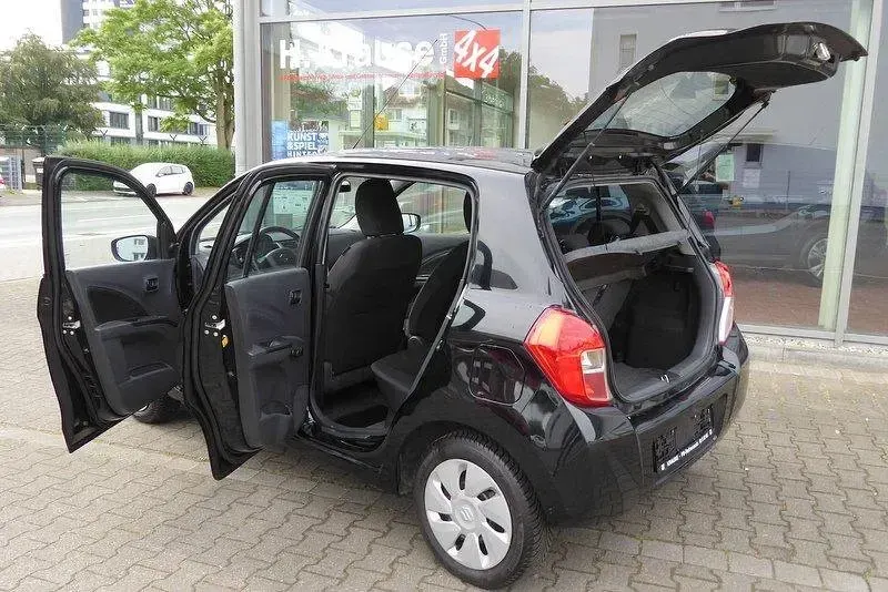 Gebraucht Suzuki Celerio Club 68 PS (50 kW) 2018 Schwarz Kleinwagen