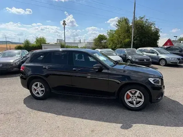 Gebraucht Mercedes GLC350 258 PS (189 kW) 2017 Schwarz SUV