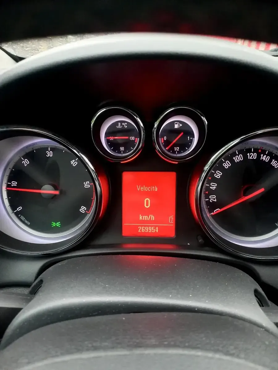 Gebraucht Opel Astra 2011 Grau Kombi