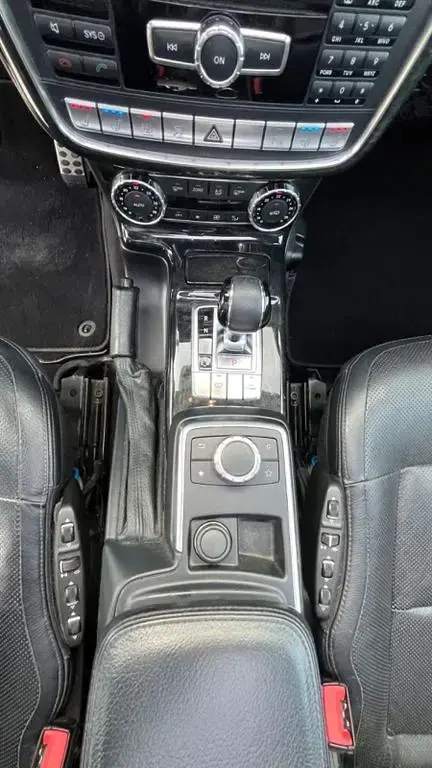 Gebraucht Mercedes G350 211 PS (155 kW) 2014 Grau SUV