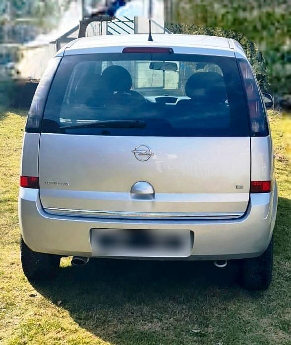 Gebraucht Opel Meriva 105 PS (77 kW) 2008 Silber Van / Kleinbus