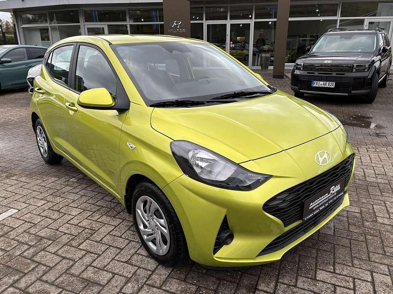 Neu Hyundai i10 Select 67 PS (49 kW) 2025 Lucid lime Kleinwagen