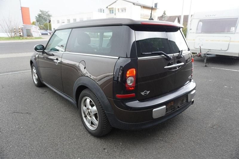 Gebraucht Mini One Clubman 98 PS (72 kW) 2010 Braun Kombi