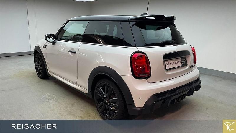 Gebraucht Mini John Cooper Works 178 PS (130 kW) 2023 Weiß Kleinwagen