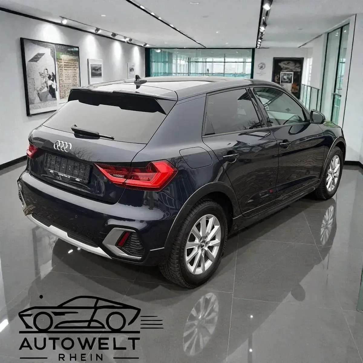 Gebraucht Audi A1 Ambiente 95 PS (69 kW) 2022 Blau SUV