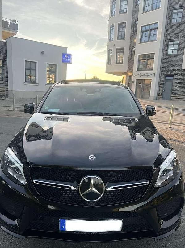 Gebraucht Mercedes GLE350 AMG line 258 PS (189 kW) 2018 Schwarz Coupé