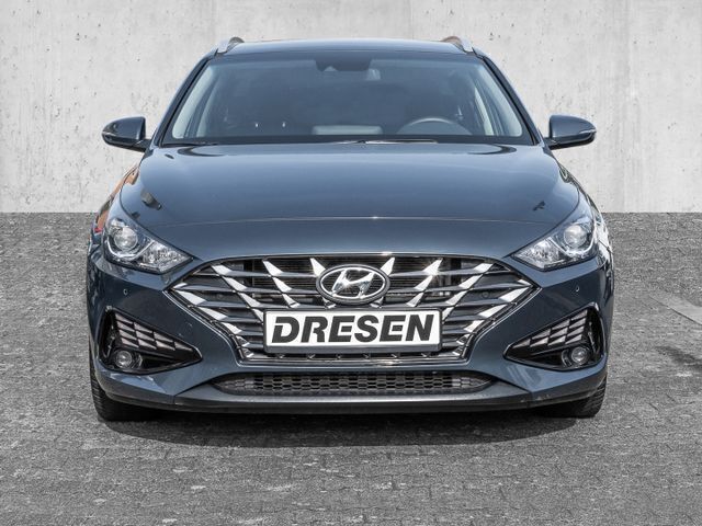 Gebraucht Hyundai i30 Trend 120 PS (88 kW) 2023 Blau Kombi