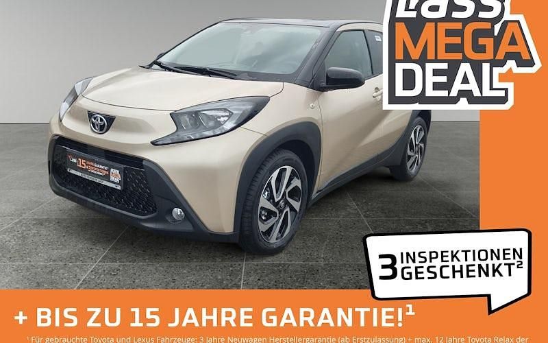 Neu Toyota Aygo X 72 PS (52 kW) 2025 Schwarz SUV