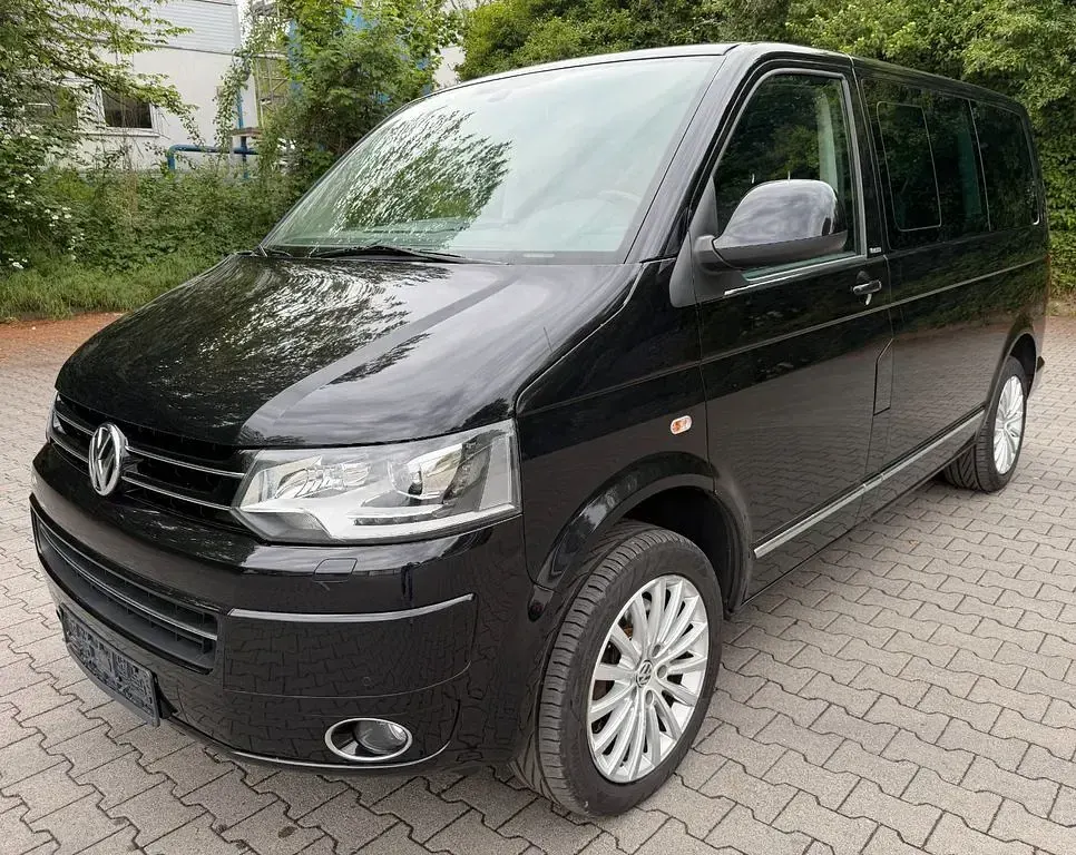 Gebraucht VW Transporter Life 179 PS (131 kW) 2013 Schwarz Van