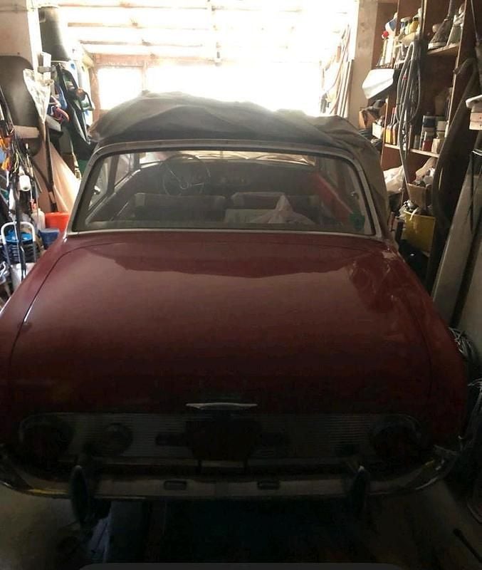 Rot Gebraucht 2025 Ford Taunus Limousine | 7.000 € - Bild 1/4